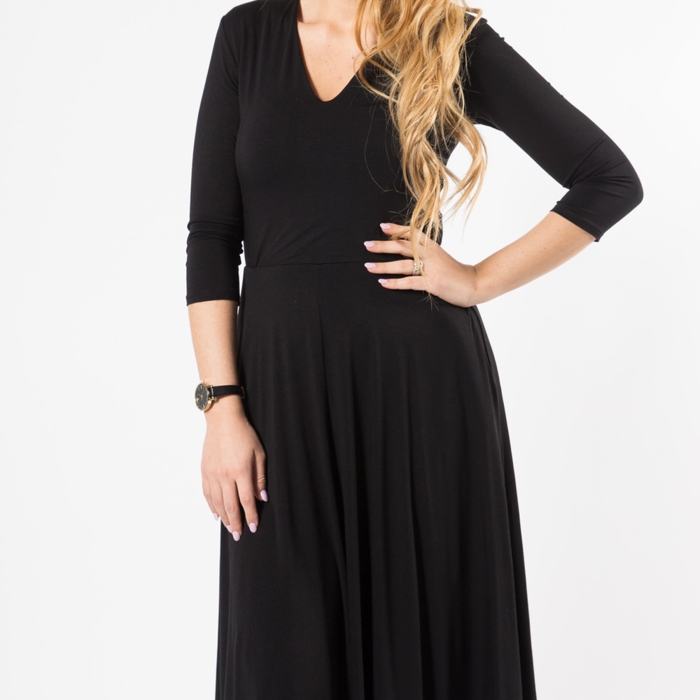 Agnes and Dora, Black, Curie dress, NWT
